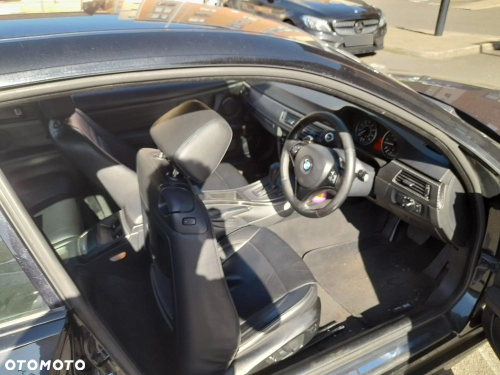 BMW Seria 3 330d Coupe - 6
