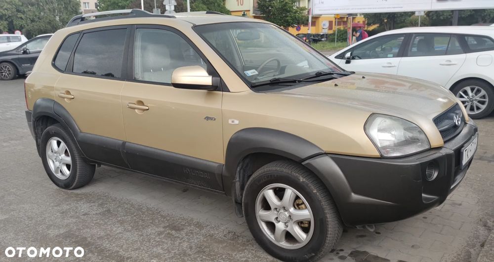 Hyundai Tucson 2.0 4WD GLS - 2