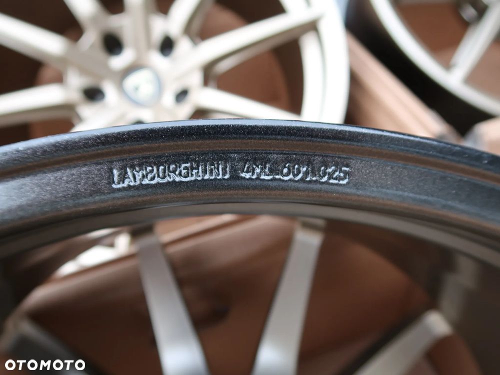 Felgi Aluminiowe Lamborghini URUS 21'' Gold Edytion - 13