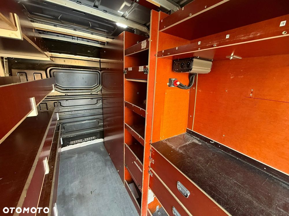 Volkswagen CRAFTER - 26