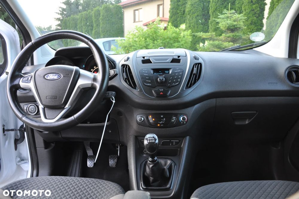 Ford Transit Courier Basis - 25
