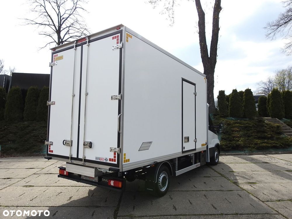 Iveco DAILY 35S16 NOWY KONTENER CHŁODNIA -10*C 8 PALET FUNKCJA GRZANIA ZASILANIE 230V TEMPOMAT KLIMATYZACJA 160KM - 4