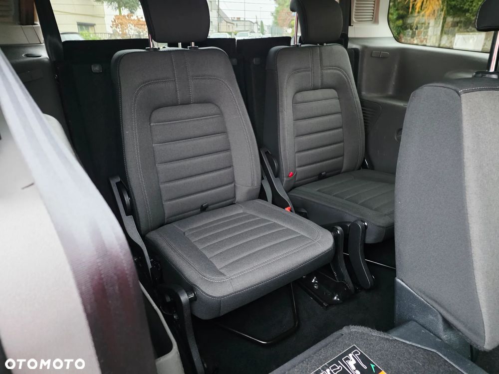 Ford Tourneo Connect Gr 1.5 EcoBlue Titanium PowerShift - 12