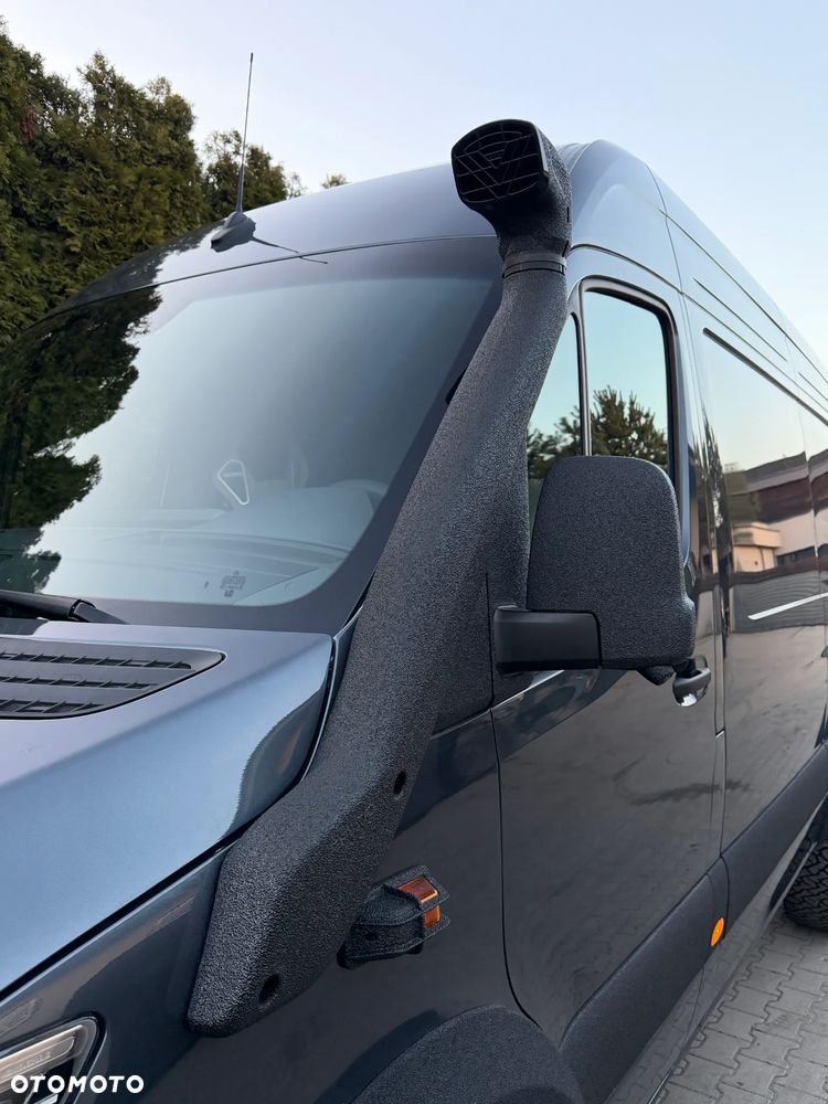 Mercedes-Benz Sprinter - 8