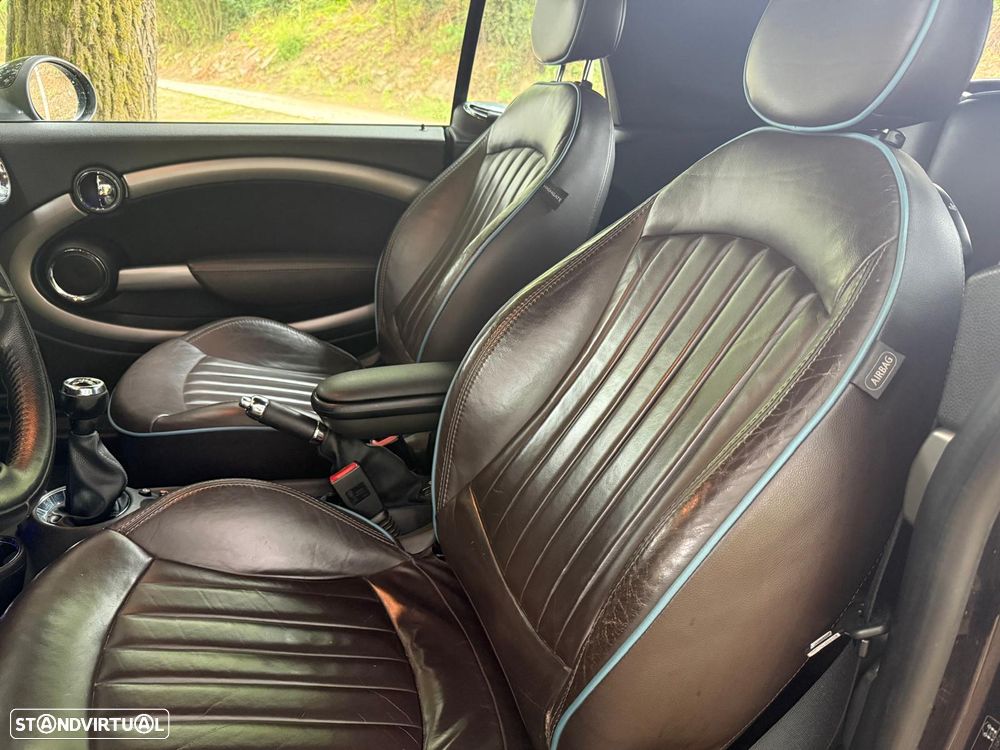 MINI Cabrio Cooper D - 12