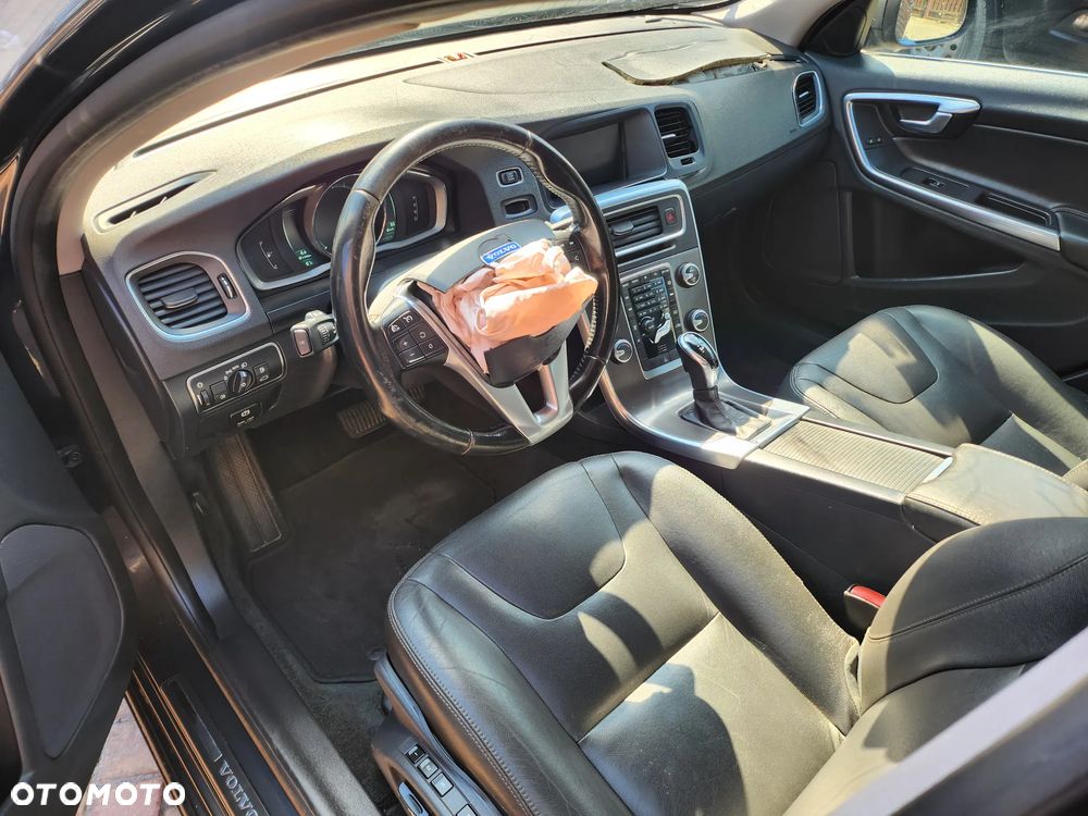 Volvo V60 D4 Geartronic Summum - 9