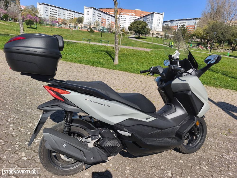Honda Forza 125 - 4