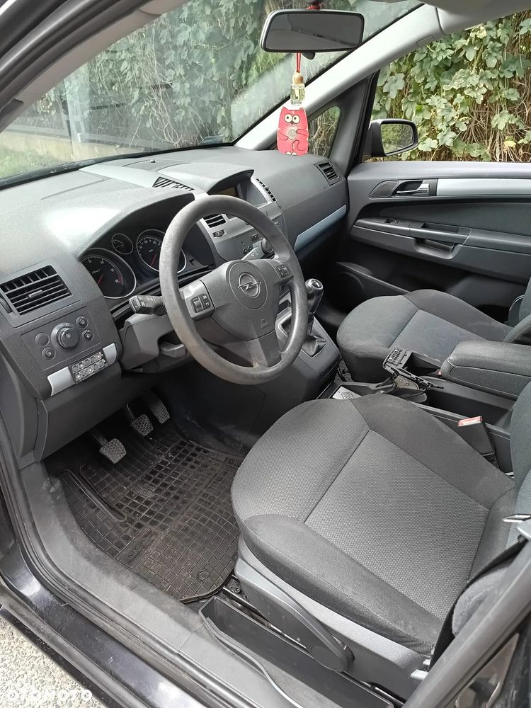 Opel Zafira 1.9 CDTI - 5
