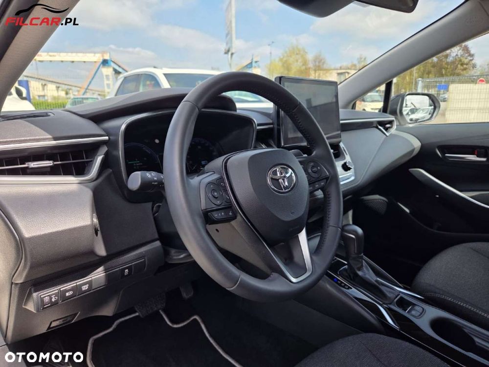 Toyota Corolla - 5