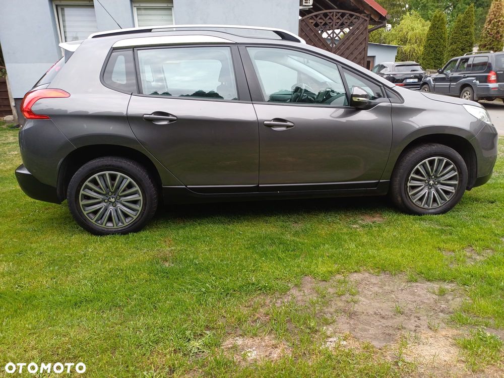 Peugeot 2008 PureTech 110 Style - 9