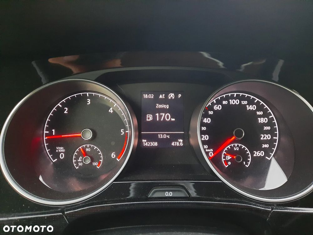 Volkswagen Touran 2.0 TDI SCR (BlueMotion Technology) DSG SOUND - 28
