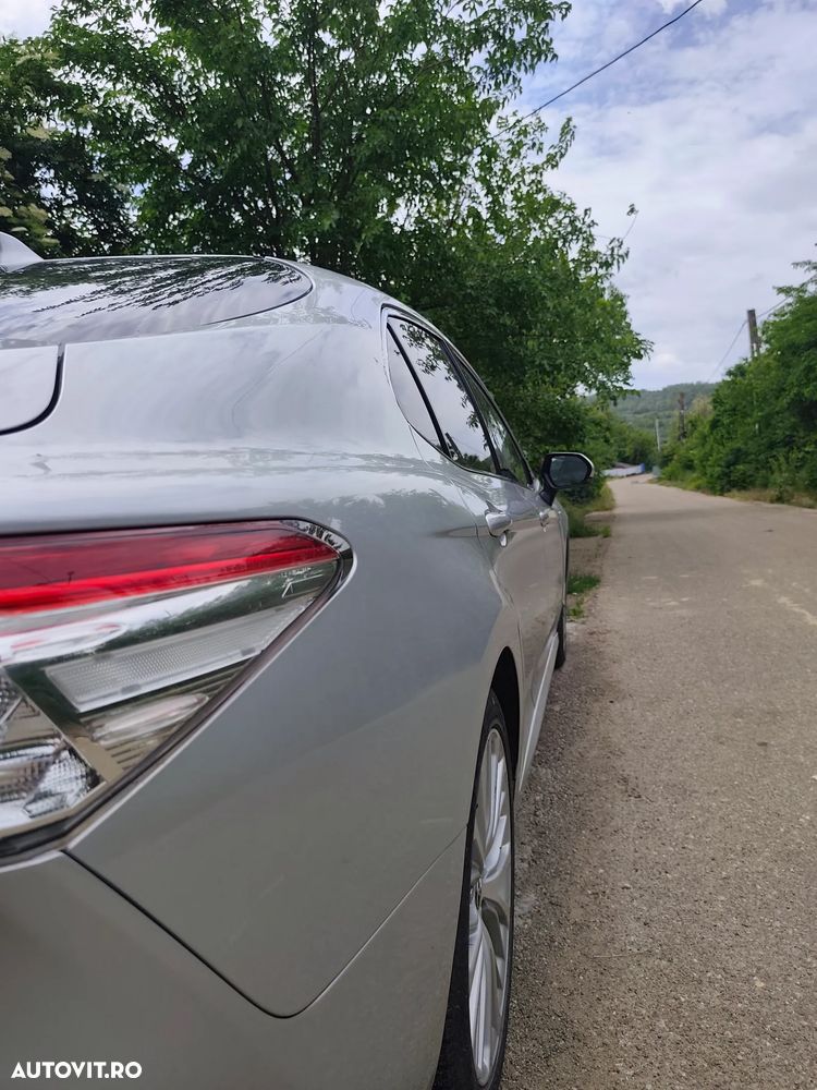 Toyota Camry 2.5 Business - 7