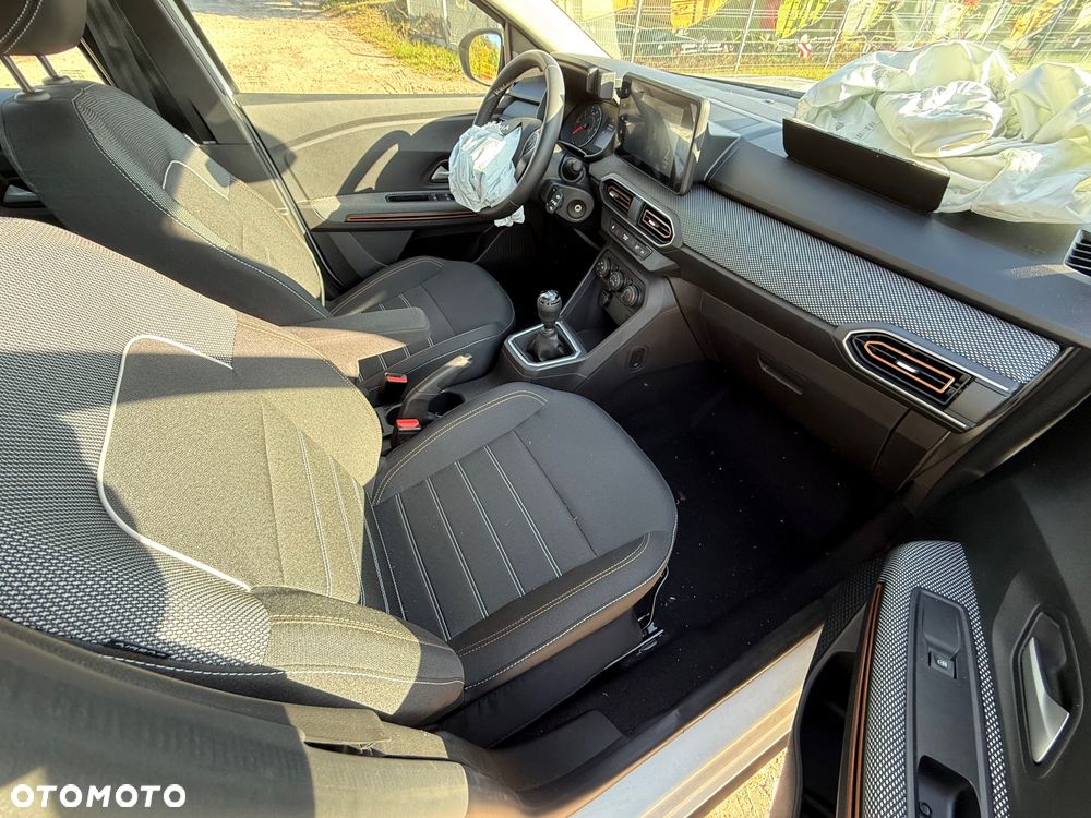 Dacia Sandero Stepway TCe 90 Expression + - 16