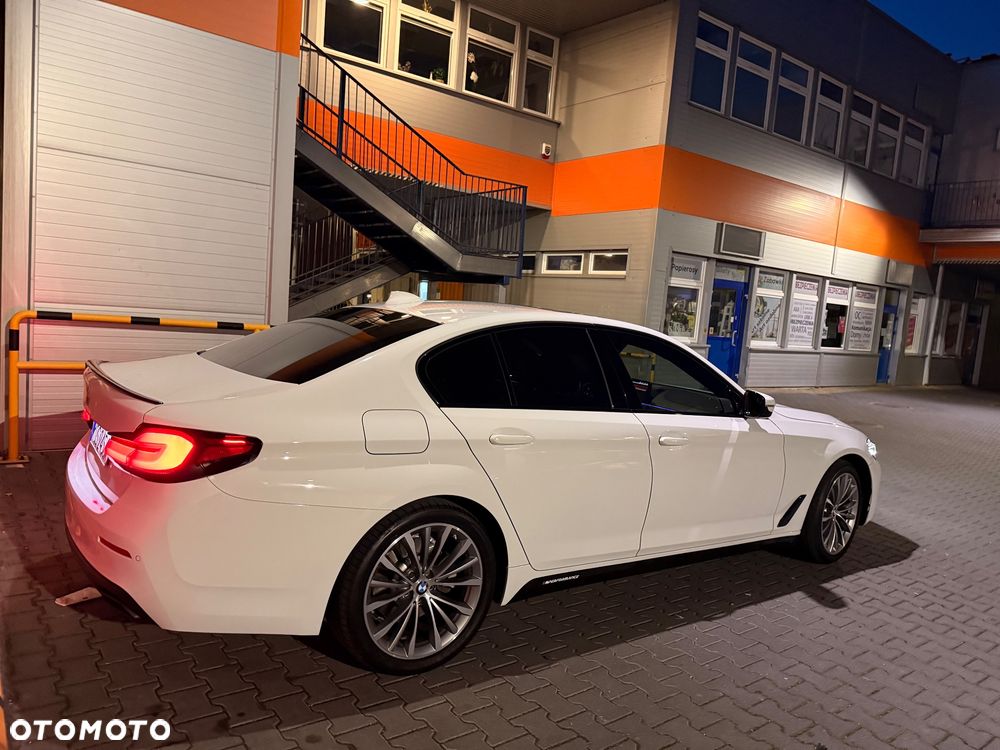 BMW Seria 5 530i GPF Luxury Line - 3
