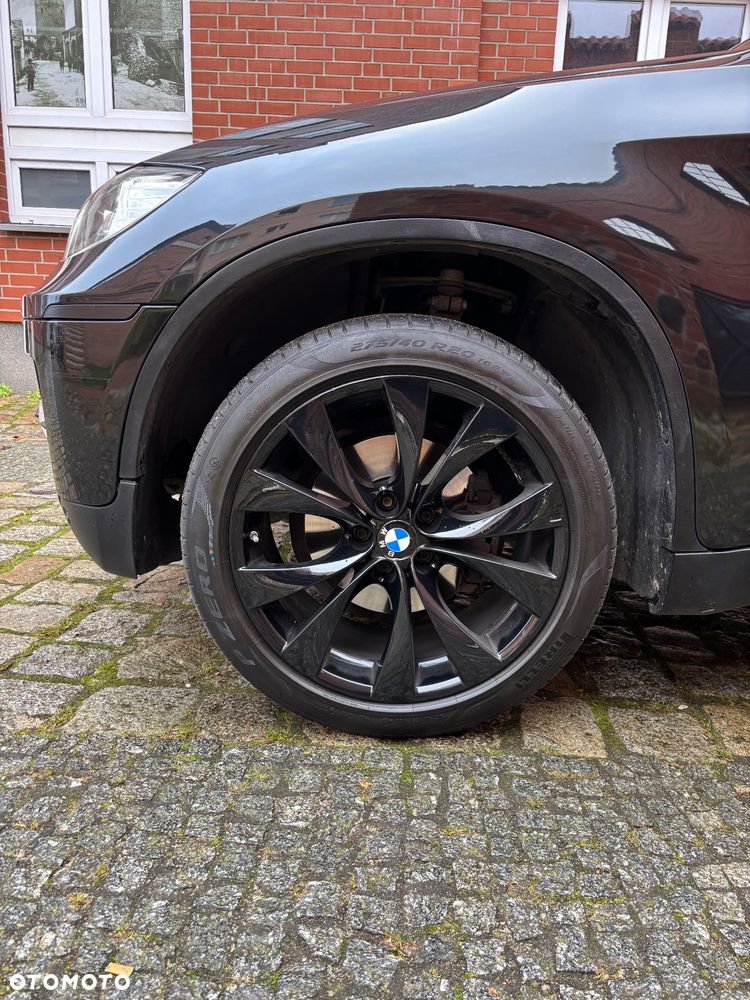 BMW X6 35i xDrive - 12