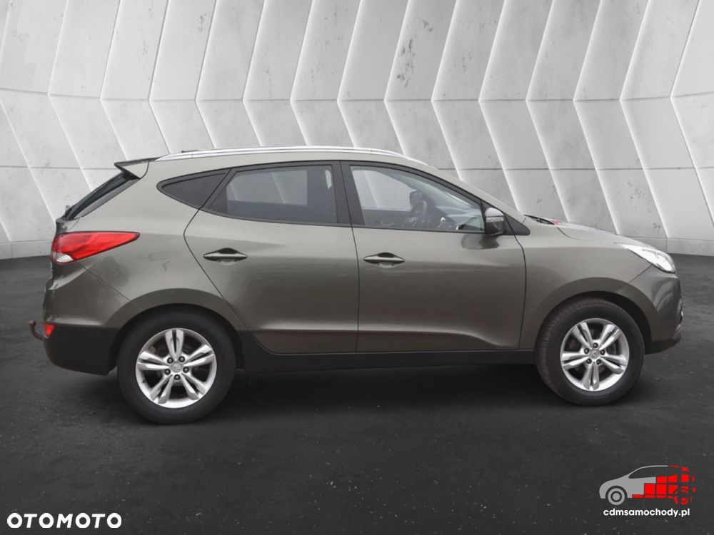 Hyundai ix35 - 11