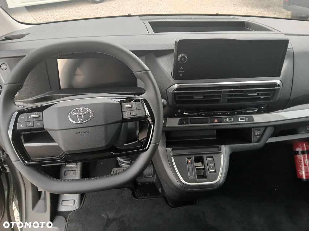Toyota Proace Verso 2.2 D4-D Long Business - 11
