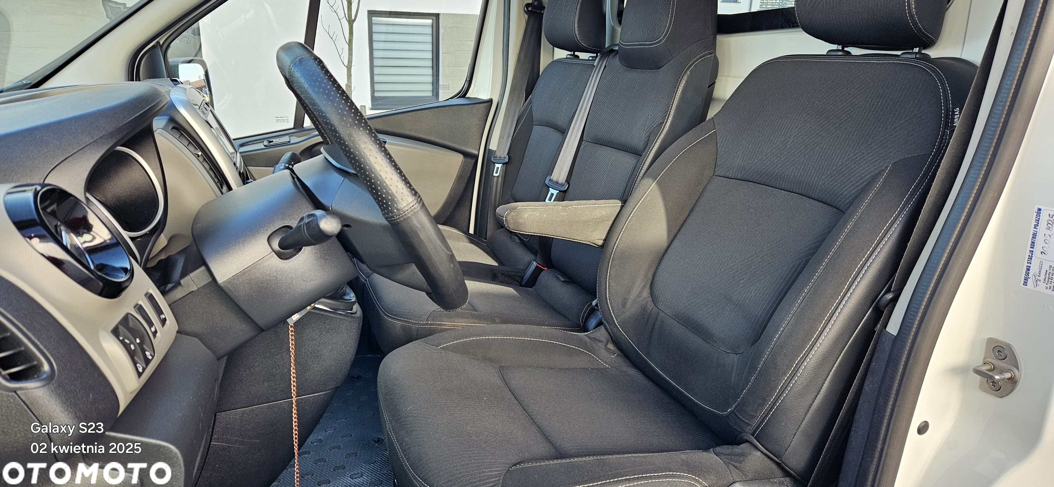 Renault Trafic - 17
