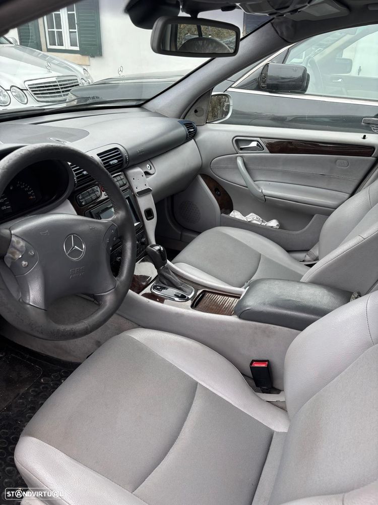 Mercedes-Benz C 220 - 6
