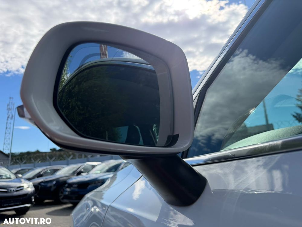 Volvo XC 90 B5 MHEV AWD 5 locuri Inscription - 17