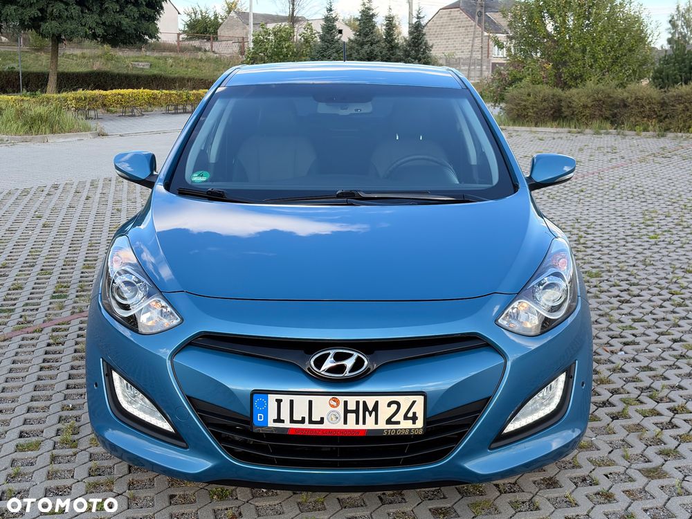 Hyundai i30 blue 1.6 CRDi DCT Style - 2