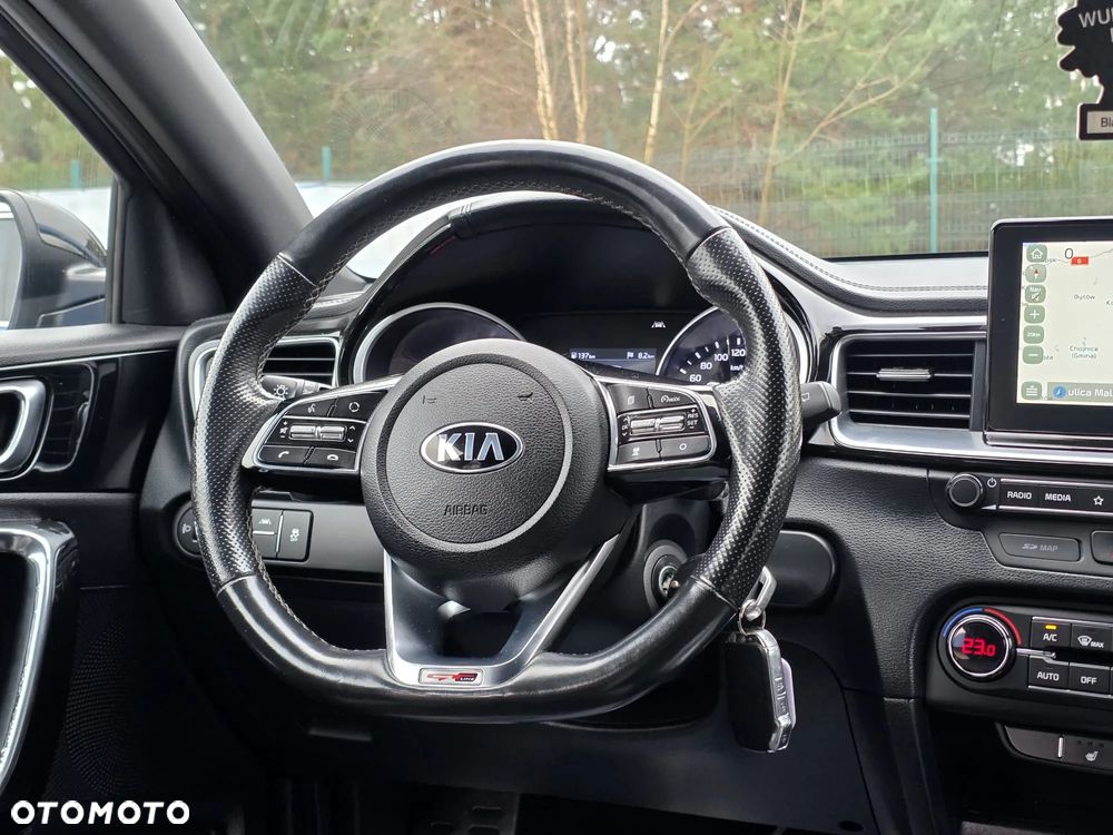 Kia ProCeed 1.4 T-GDI DCT7 OPF GT LINE - 16