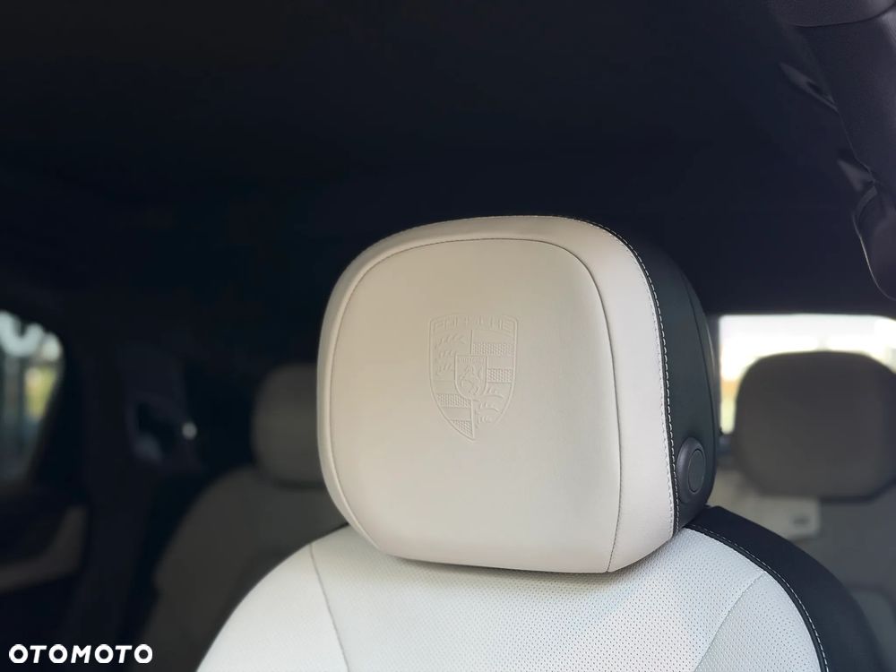 Porsche Cayenne Black Edition - 23