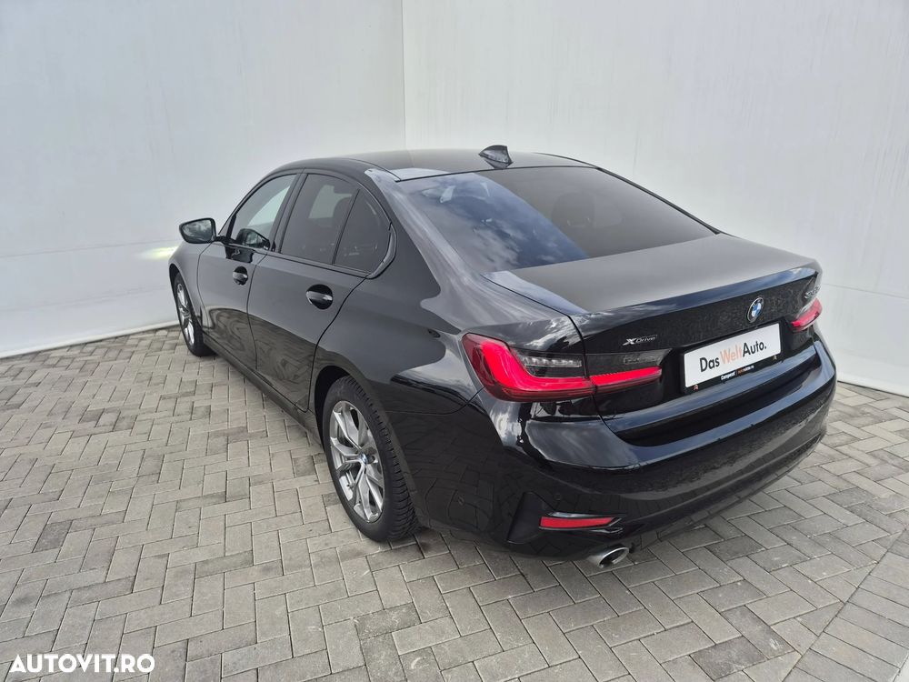 BMW Seria 3 330d xDrive AT MHEV - 3