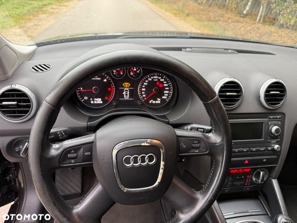 Audi A3 Sportback - 16