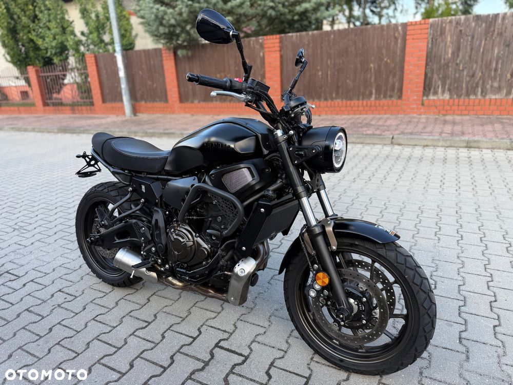 Yamaha XSR - 3