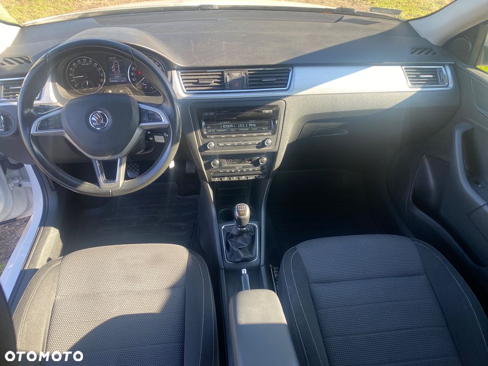 Skoda RAPID 1.6 TDI DPF Active Max - 8