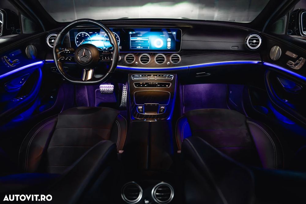 Mercedes-Benz E 300 de 4Matic 9G-TRONIC AMG Line - 16