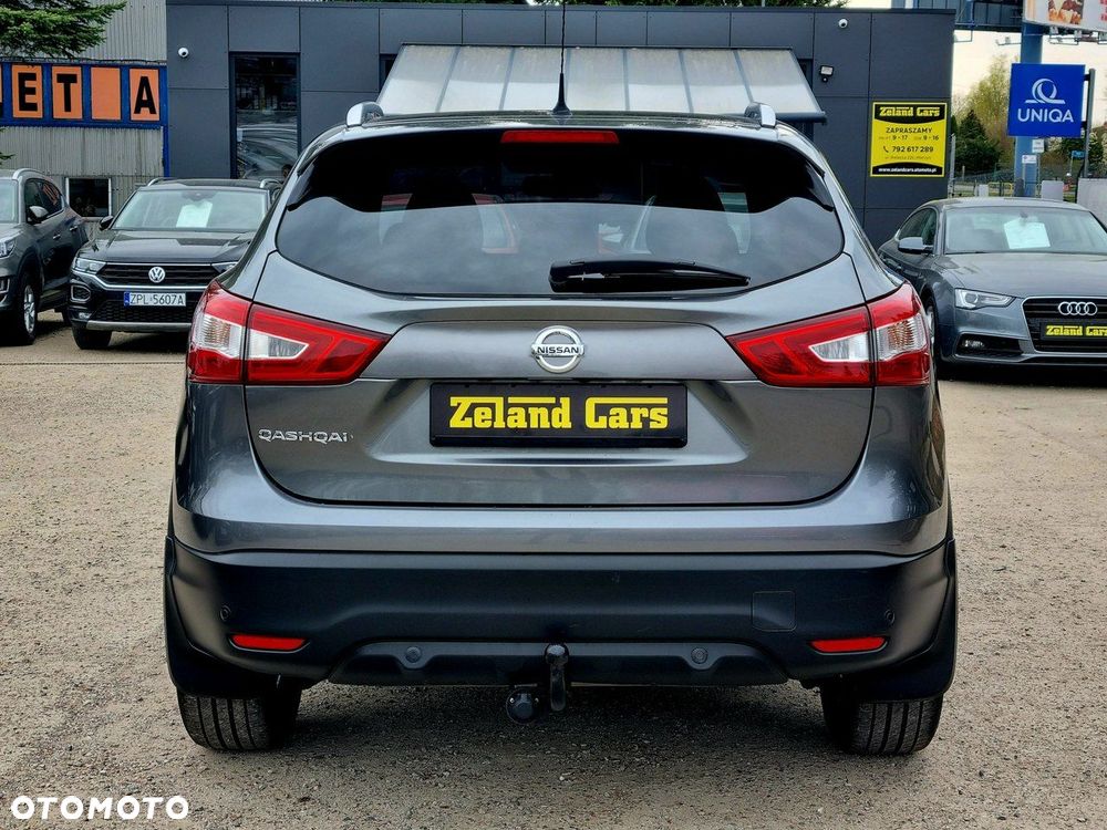 Nissan Qashqai 1.2 DIG-T Xtronic TEKNA - 6