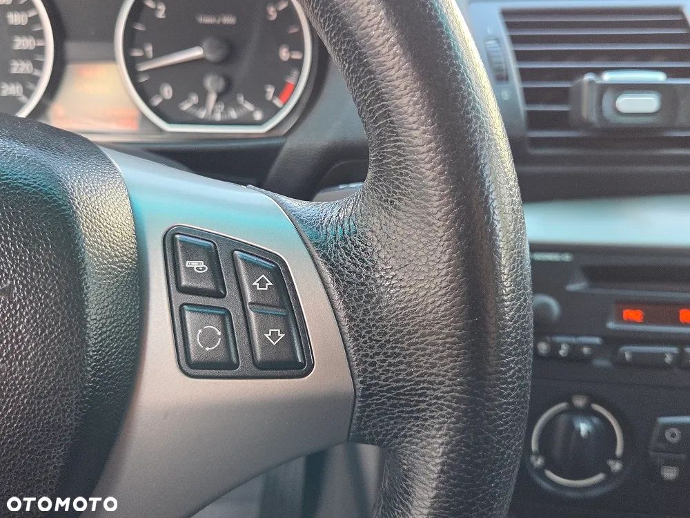 BMW Seria 1 118i - 16