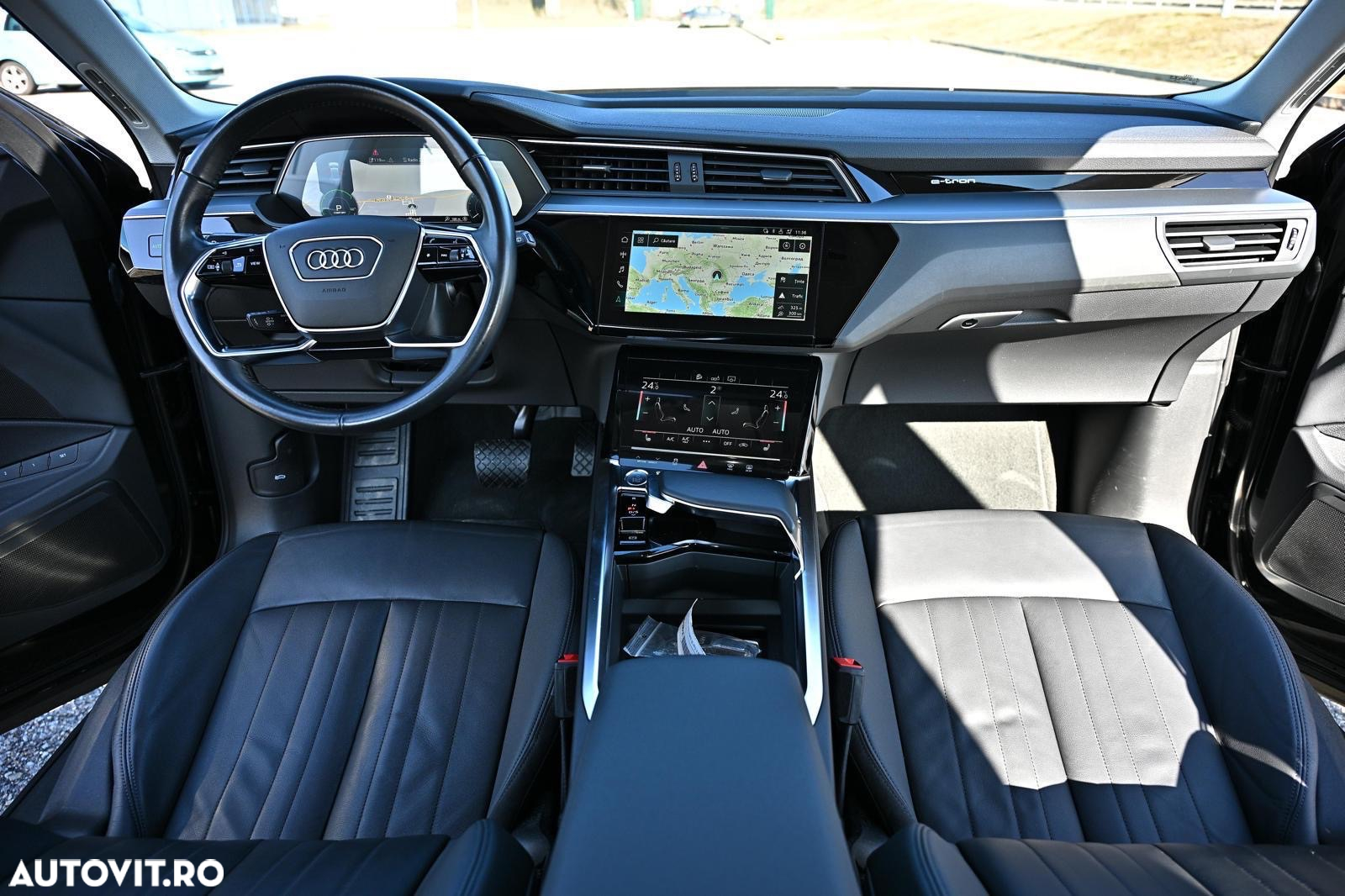 Audi e-tron 55 quattro - 12