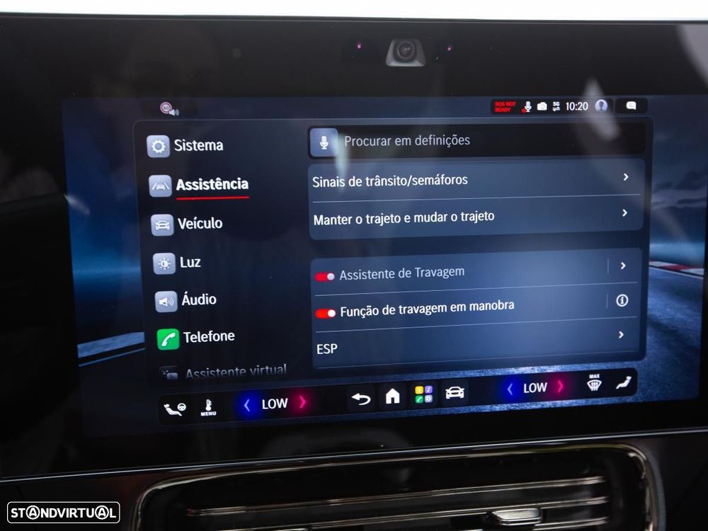 Mercedes-Benz CLA 350 EQ 4Matic - 44