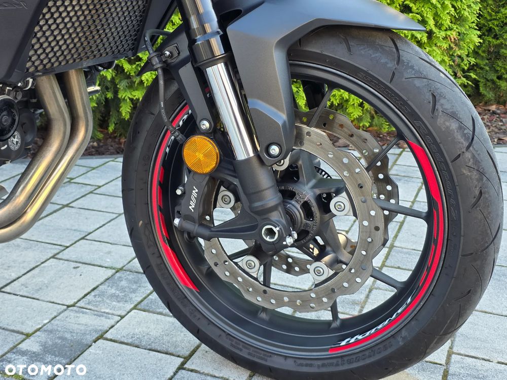 Honda Hornet - 6