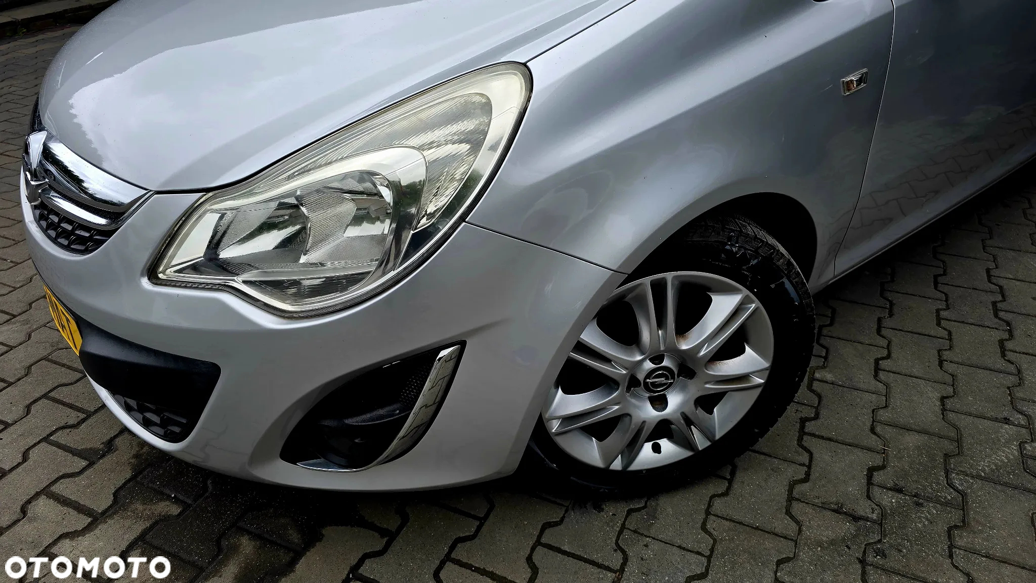 Opel Corsa 1.2 16V 111 - 3