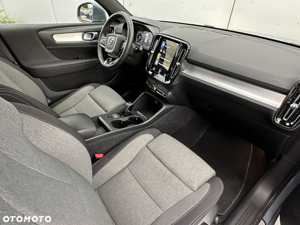 Volvo XC 40 T4 Plug-In Hybrid Core - 19