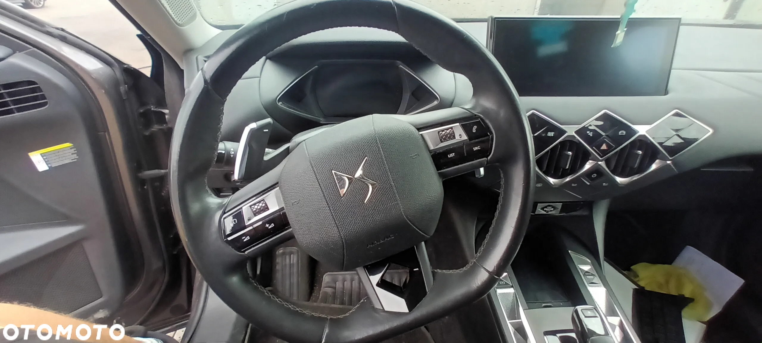DS Automobiles DS 3 Crossback 1.2 PureTech Grand Chic - 34