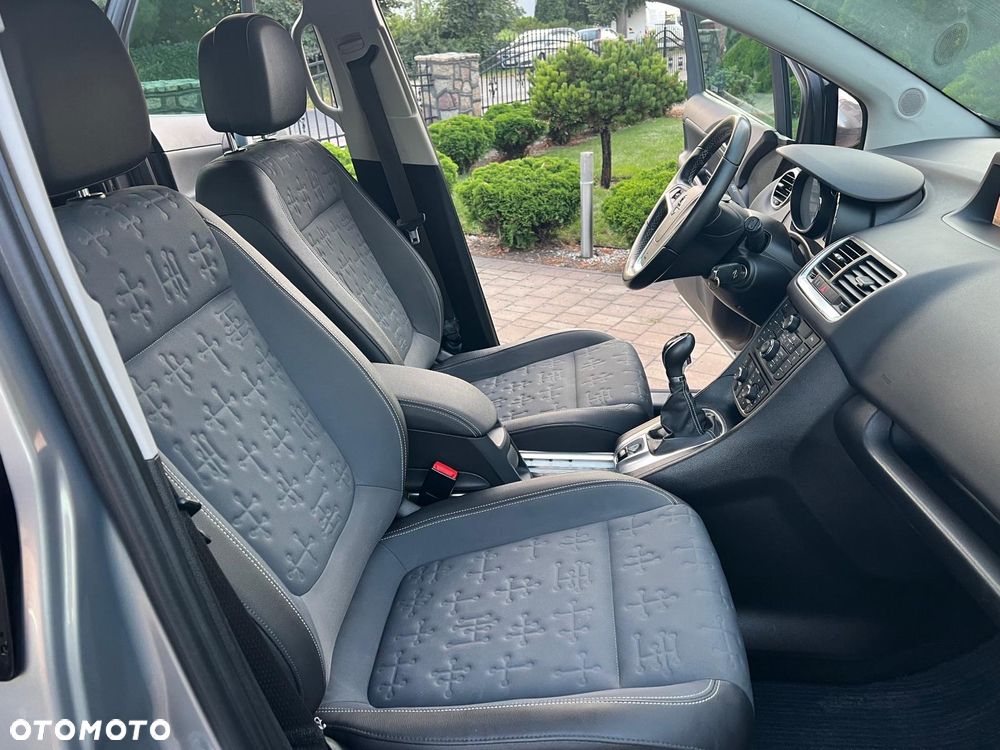 Opel Meriva 1.4 T Essentia - 19
