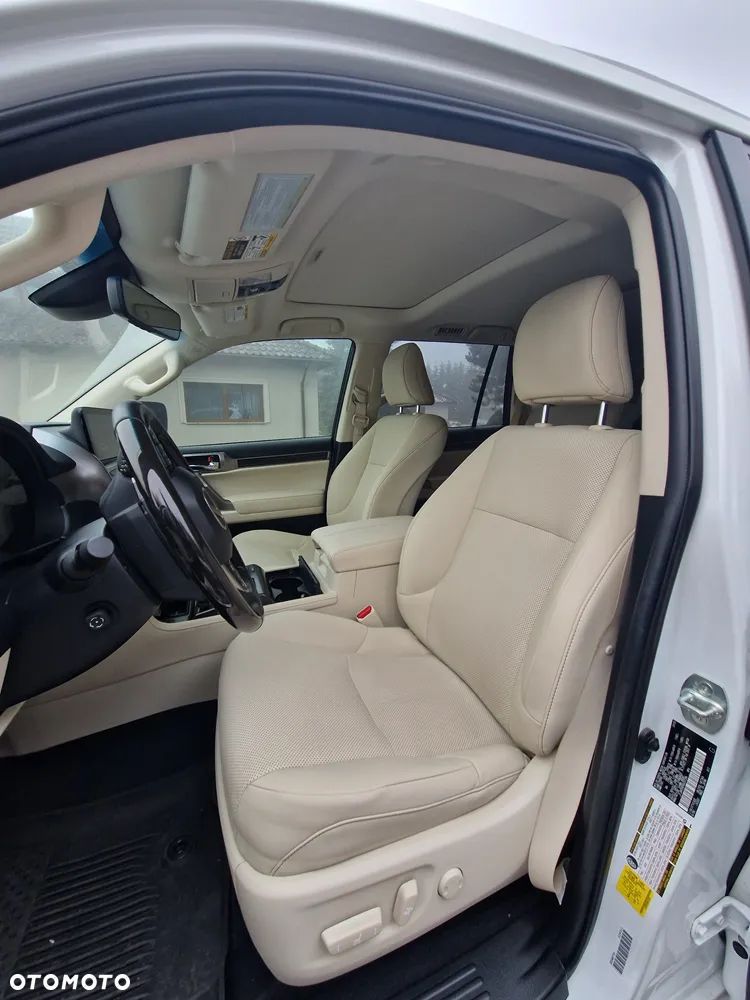 Lexus GX - 9