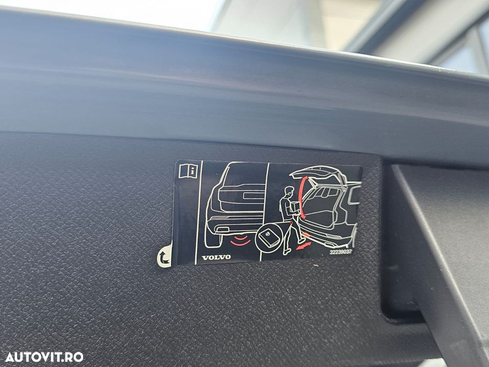 Volvo XC 90 B5 D AWD Geartronic RDesign - 13