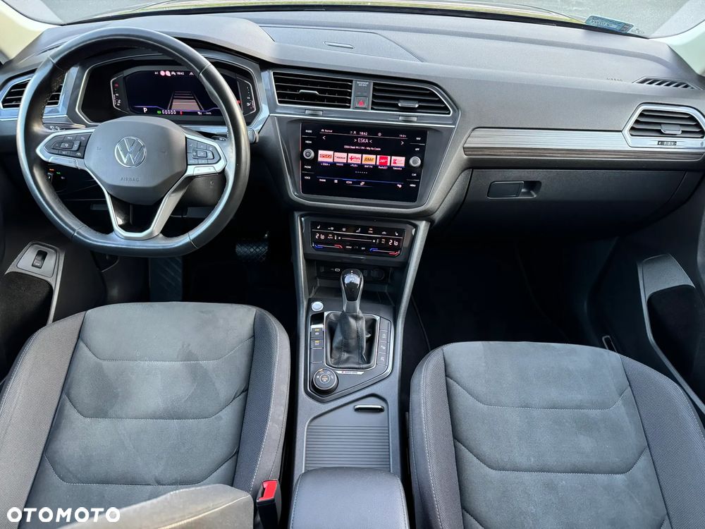 Volkswagen Tiguan Allspace 2.0 TSI 4Mot Elegance DSG - 12