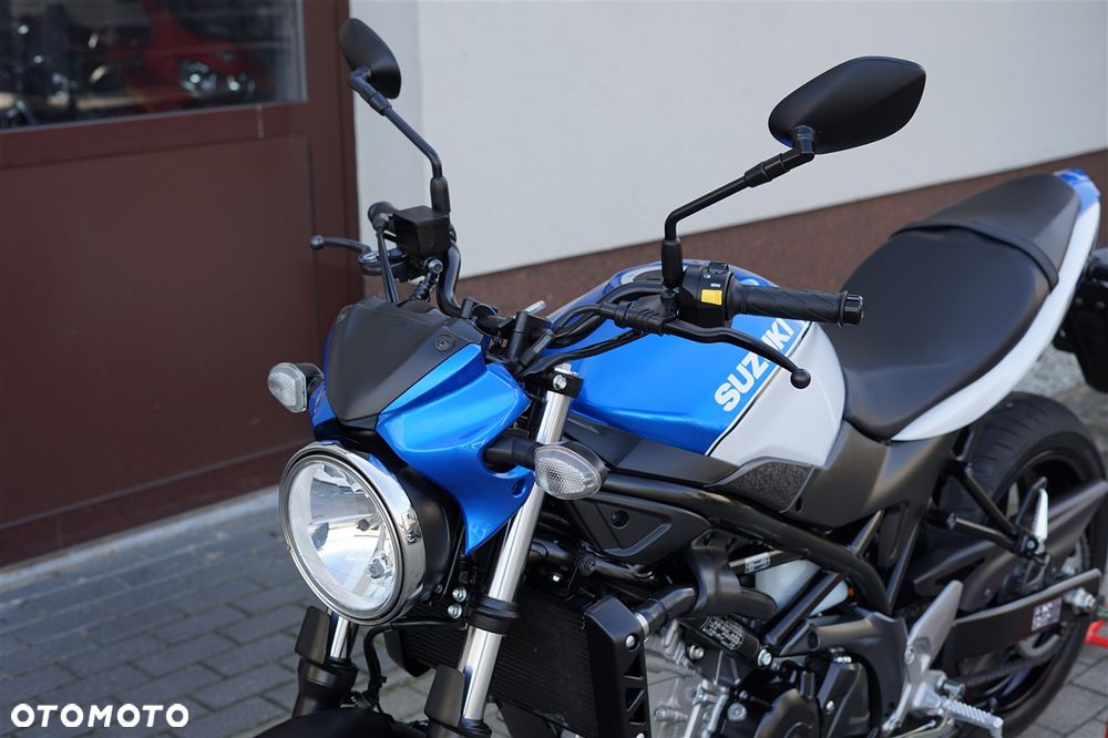 Suzuki SV - 31