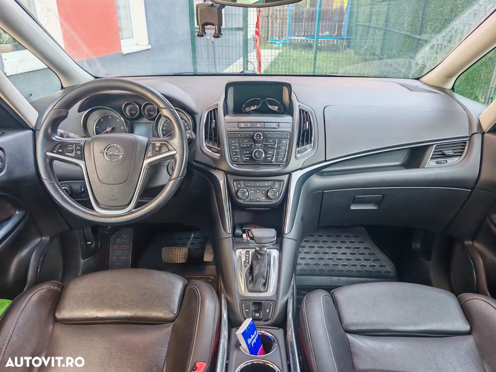 Opel Zafira Tourer 2.0 CDTI Automatik Style - 36