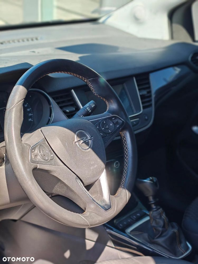 Opel Crossland X 1.2 T Elite S&S - 4