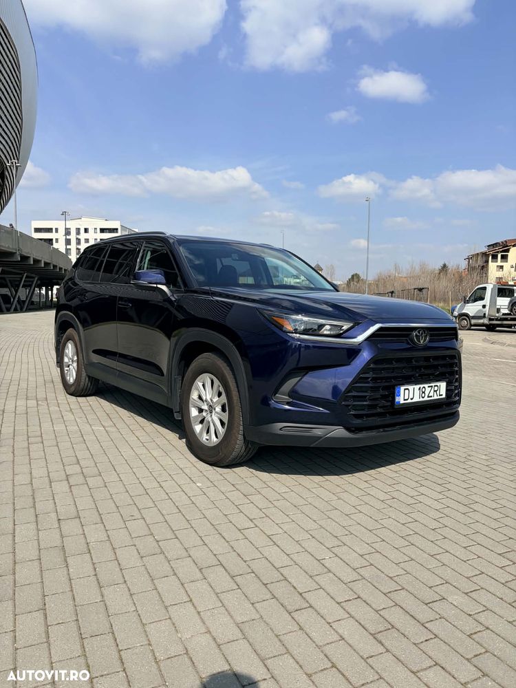 Toyota Highlander 2.5 L Dynamic Force 248CP Executive Metallic - 17
