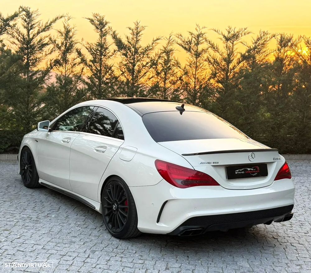 Mercedes-Benz CLA 45 AMG 4Matic Speedshift DCT 7G Night Edition - 6