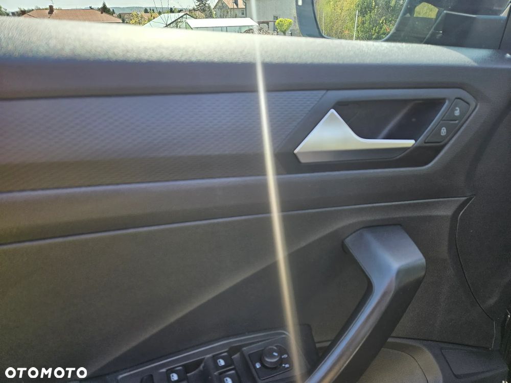Volkswagen T-Roc 1.0 TSI - 10